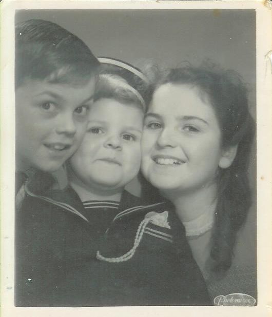 To Auntie Alice, from Keith, Graham, Brenda